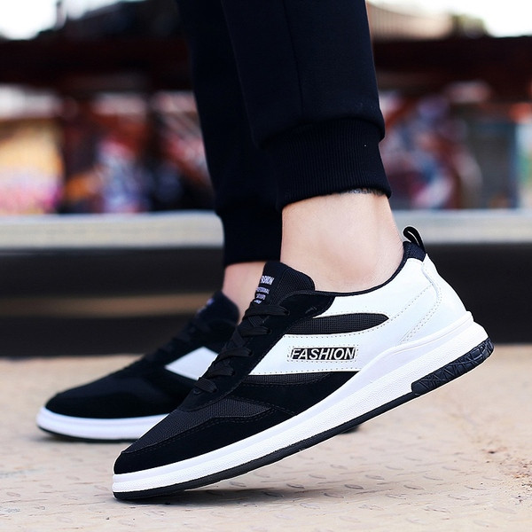 Alkalmi férfi tornacipő piros és fekete fűzővel