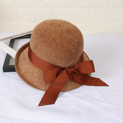 Μοντέρνο γυναικείο καπέλο με σατέν κορδέλα