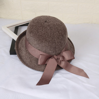 Μοντέρνο γυναικείο καπέλο με σατέν κορδέλα