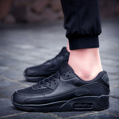 Női tornacipő ÚJ modell fűzővel és légzsákkal, négy színben