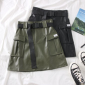 Fusta de dama actuala cu buzunare si curea din piele ecologica in verde si negru