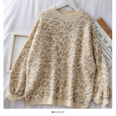 Női alkalmi pulóver ovális nyakkivágással és állatmintával, három színben