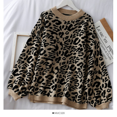 Női alkalmi pulóver ovális nyakkivágással és állatmintával, három színben