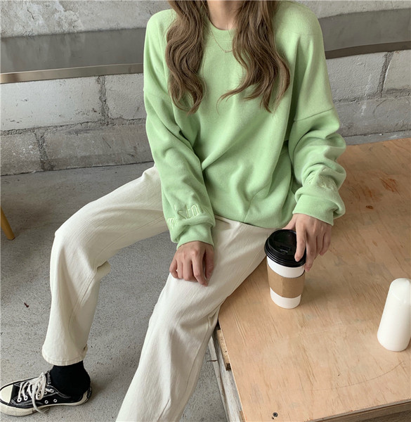 Γυναικείο φούτερ με στρογγυλη λαιμόκοψη σε τρία χρώματα