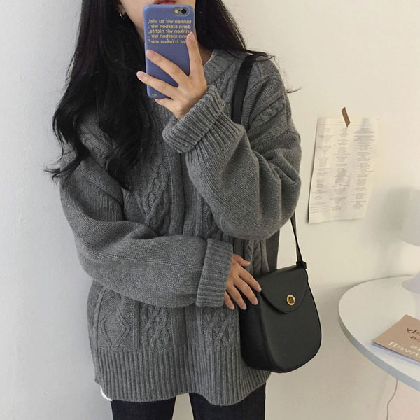 Χειμερινό γυναικείο πουλόβερ σε γκρι, μαύρο και κίτρινο χρώμα