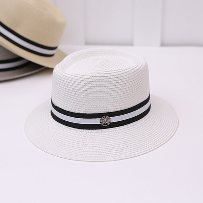 Μοντέρνο γυναικείο καπέλο σε λευκό, κρέμα, μπεζ, γκρι και μαύρο χρώμα