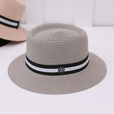 Μοντέρνο γυναικείο καπέλο σε λευκό, κρέμα, μπεζ, γκρι και μαύρο χρώμα