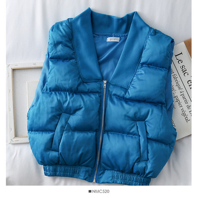 Μοντέρνο γυναικείο γιλέκο με τσέπη και φερμουάρ σε μαύρο και μπλε χρώμα