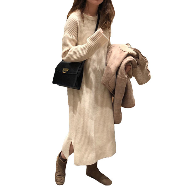 Rochie de iarna de dama cu decolteu rotund si cu fanta in bej si maro