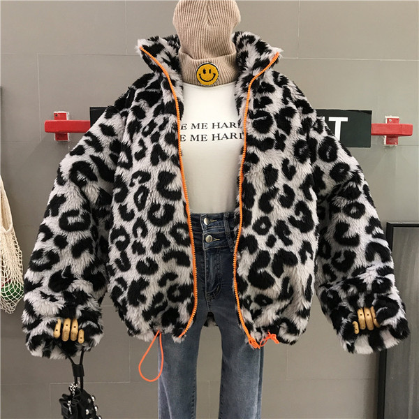 Jachetă de puf de damă cu guler înalt și model leopard în trei culori