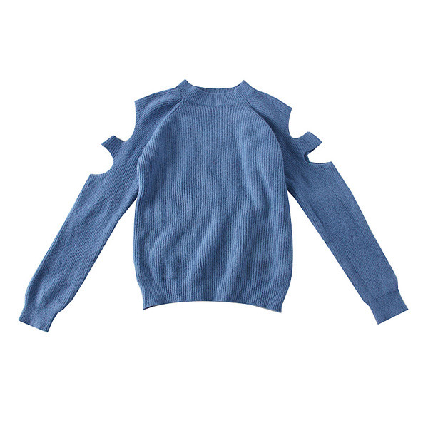 Egy korszerű női pulóver O-nyakkal, kivágásokkal több színben