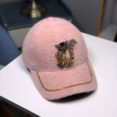 Palarie de dama moderna cu vizor si pietre