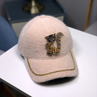 Palarie de dama moderna cu vizor si pietre