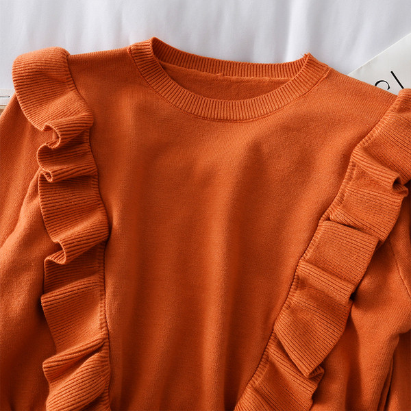 Casual γυναικείο πουλόβερ με βολάν και οβάλ ντεκολτέ σε διάφορα χρώματα