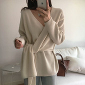 Női téli pulóver spitz nyakkivágással, három színben