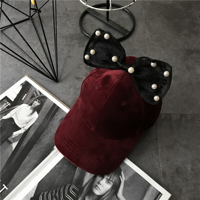 Palarie moderna de dama cu element 3D, panglica si perle