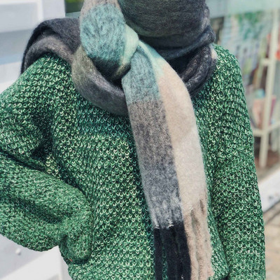 Esarfa de iarna de dama cu franjuri in patru culori