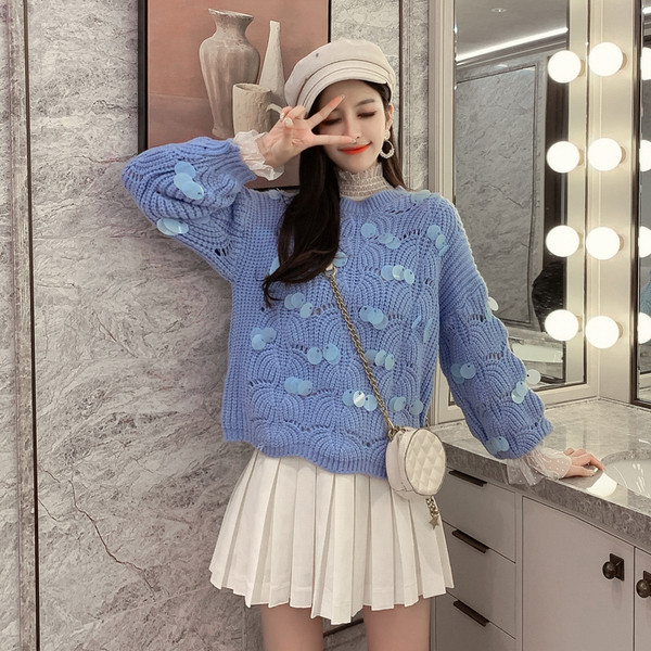 Μοντέρνο γυναικείο πουλόβερ με O-neck και πούλιες σε μοβ, μπλε και ροζ χρώμα