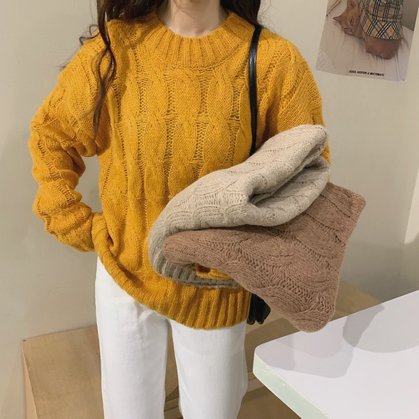 Pulover de dama cu decolteu rotund in mai multe culori