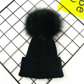 Női téli sapka pehelytal, többféle színben