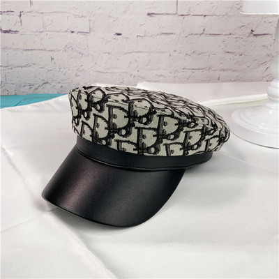 Κομψό  γυναικείο καπέλο σε καφέ, μπλε και μαύρο χρώμα