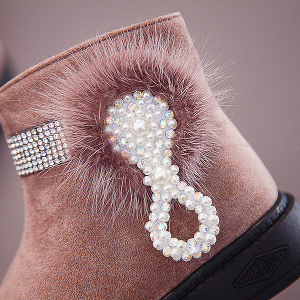 Παιδικές μπότεςγια κορίτσια με μαλακή επένδυση και διακοσμητικά μαργαριτάρια σε τρία χρώματα