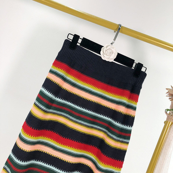 Hosszú csíkos szoknya elasztikus derékkal