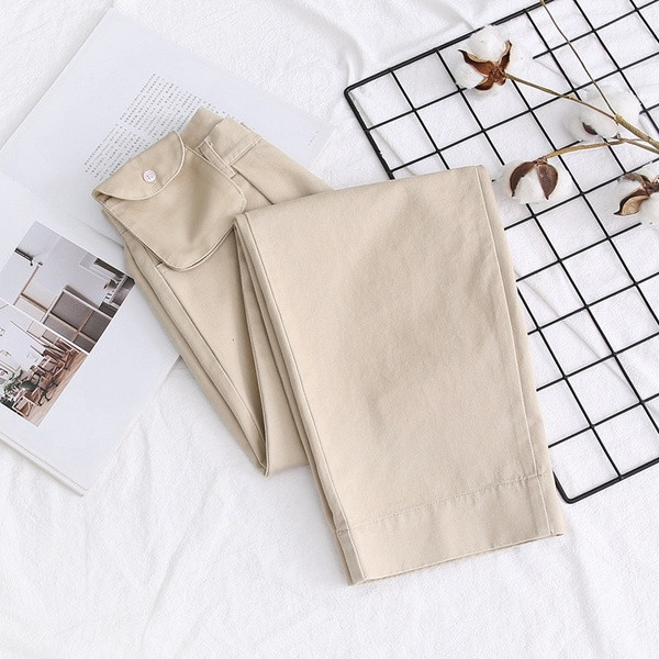 Új modell női nadrág bézs zsebekkel