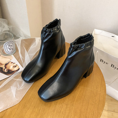 Κομψές γυναικείες μπότες σε οικολογικό δέρμα με παχιά τακούνια σε διάφορα χρώματα