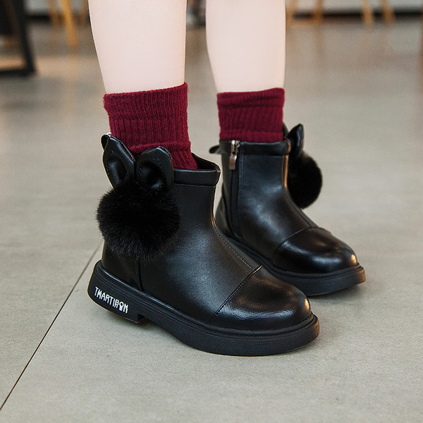 Ghete moderne pentru copii cu element 3D și căptușeală moale în roșu și negru