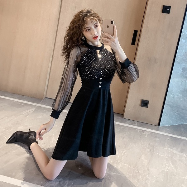 Rochie de dama modern model nou cu nasturi si tul in negru