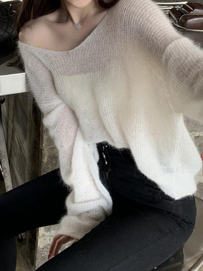 Γυναικείο πουλόβερ με λαιμόκοψη ευρύ και μακρύ μοτίβο σε διάφορα χρώματα