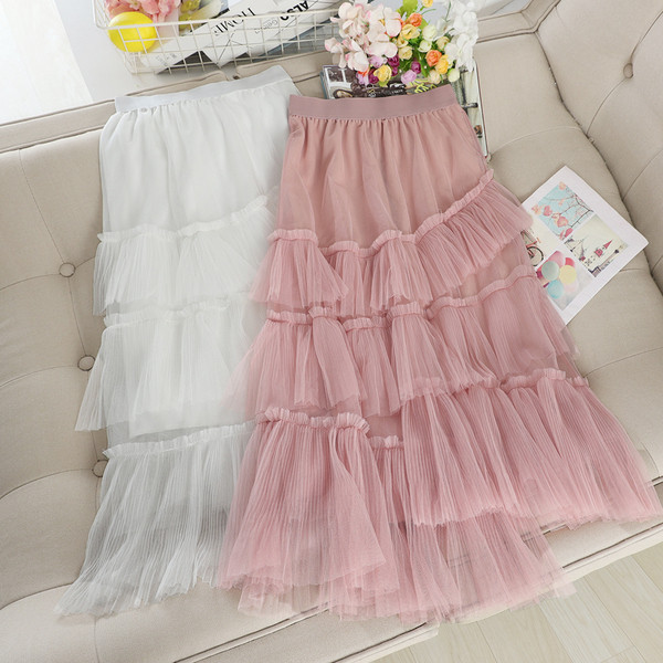 Női szoknya magas derékkal, több színben tüll elemmel