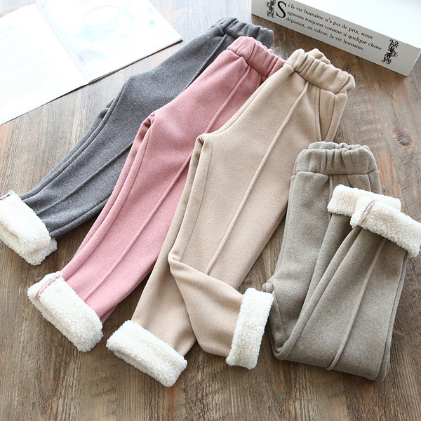 Μοντέρνο παιδικό παντελόνι με απαλή επένδυση για κορίτσια σε διάφορα χρώματα