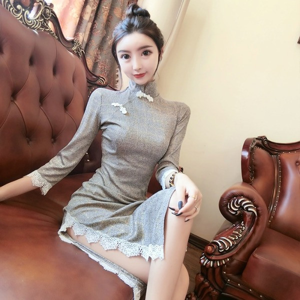 Rochie moderna de dama lunga cu maneci 3/4 si guler inalt