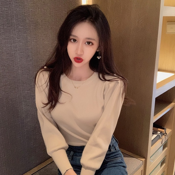 Modern női pulóver kerek nyakkivágással, négy színben