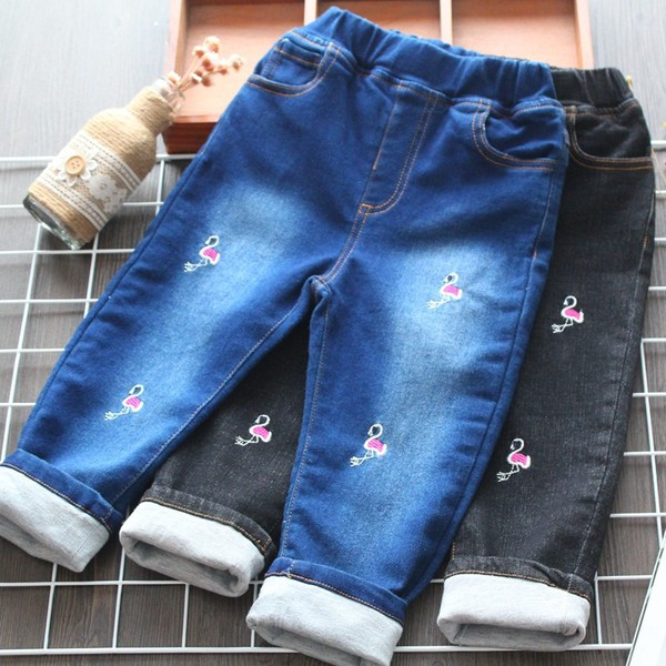 Νέο μοντέλο παιδικά τζιν με κεντήματα μπλε και μαύρο χρώμα