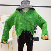 Pulover de dama modern cu decolteu spitz in mai multe culori