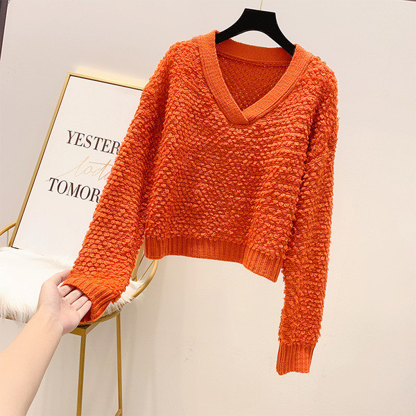 Pulover de dama modern cu decolteu spitz in mai multe culori