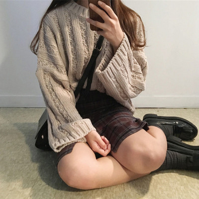 Női téli pulóver széles modell kerek nyakkivágással, több színben