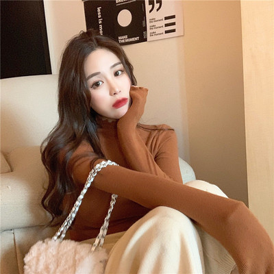 Μοντέρνα γυναικεία μπλούζα με κολάρο σε διάφορα χρώματα