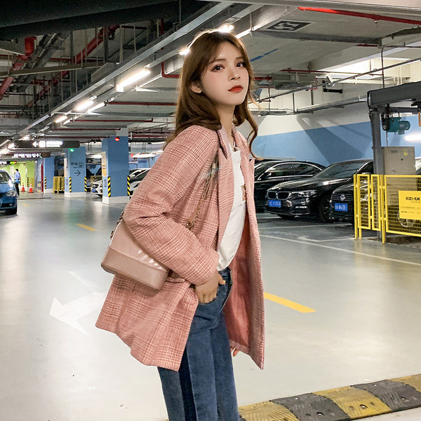 Jachetă elegantă de damă, cu decolteu spitz, în culoarea roz