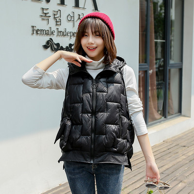 Νέο μοντέλο ασύμμετρο γυναικείο γιλέκο με κουκούλα σε μπλε, μαύρο και άσπρο χρώμα