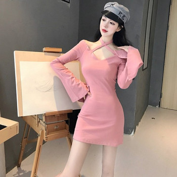 Μοντέρνο γυναικείο φόρεμα με λωτού μανίκια με ροζ και γκρι χρώμα