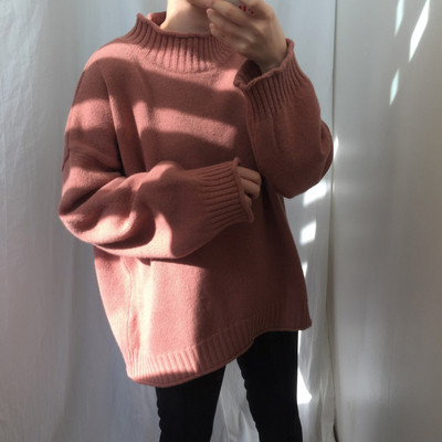 Pulover de iarnă de damă cu guler polo înalt în alb și portocaliu