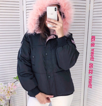 Modern női téli kabát pehellyel és zsebekkel hét színben