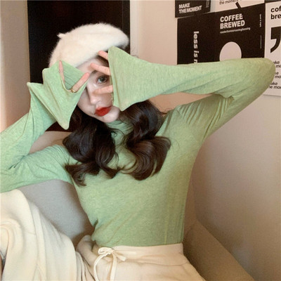 Női karcsú pulóver pólógallérral több színben