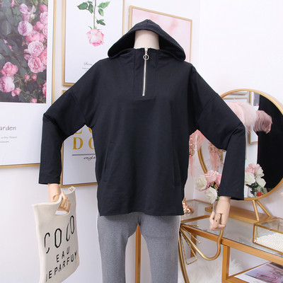 Modern női blúz kapucnival és cipzárral szürke, fekete, bézs és rózsaszín színben