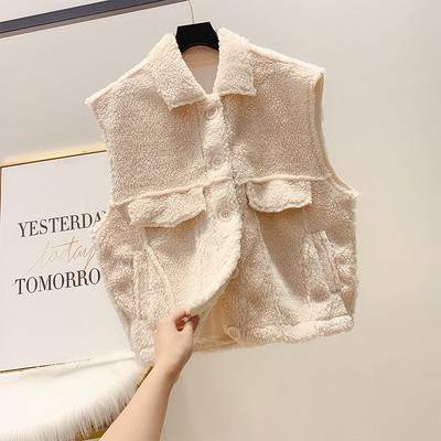 Női pehelymellény gombokkal, három színben