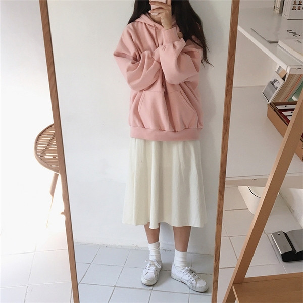 Rózsaszín és kék zsebekkel ellátott, alkalmi női pulóver